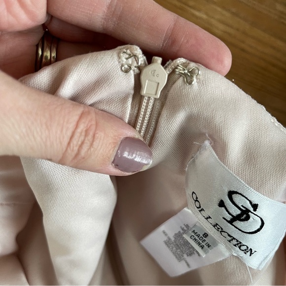 Pretty blush and silvery dress - Picture 6 of 7